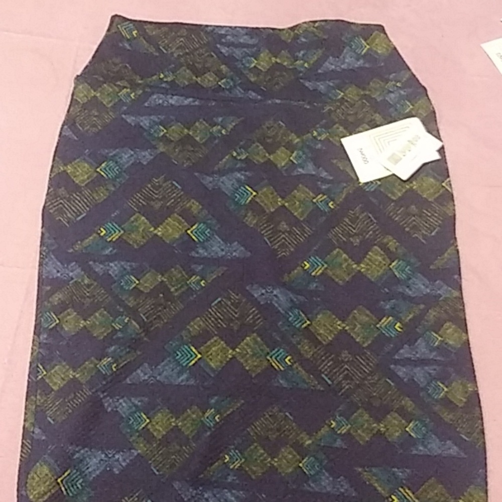 Lularoe Small Cassie Pencil Skirt